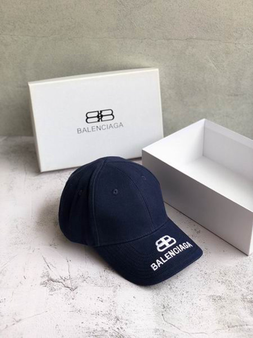 Ba1en*iaga Hat